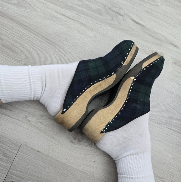 Vintage | Bohemian navy green plaid CottageCore platform clogs shoes | WMS 5.5 - Picture 11 of 14